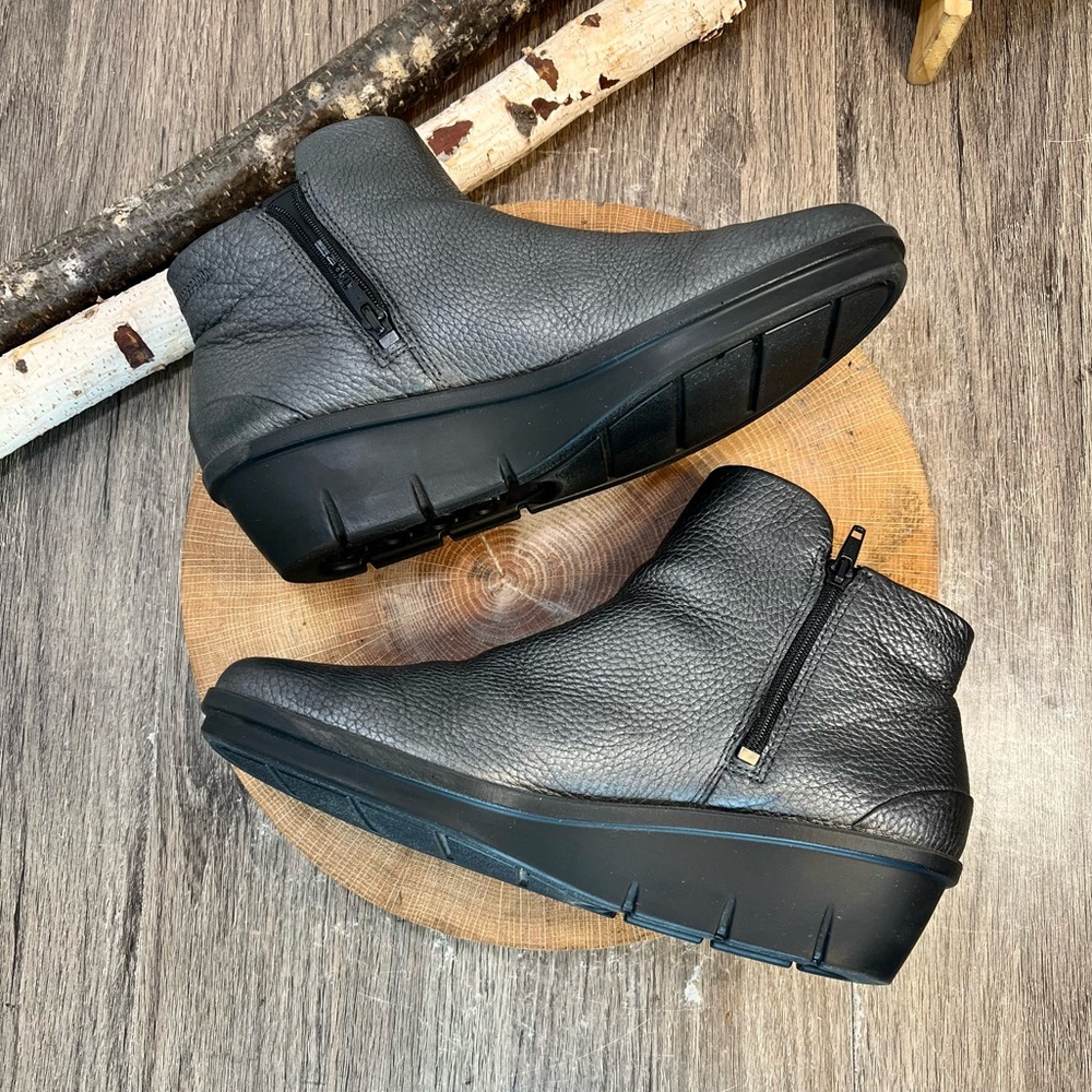 Ecco Black Ankle Boots